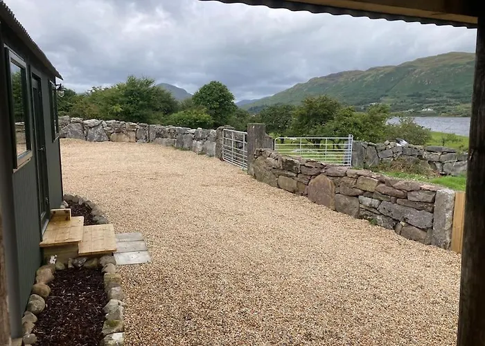 Lakeside Chalet Galway